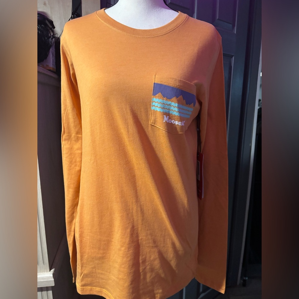 NWT Moosejaw Orange/Honey Long Sleeve with Mountain Graphic